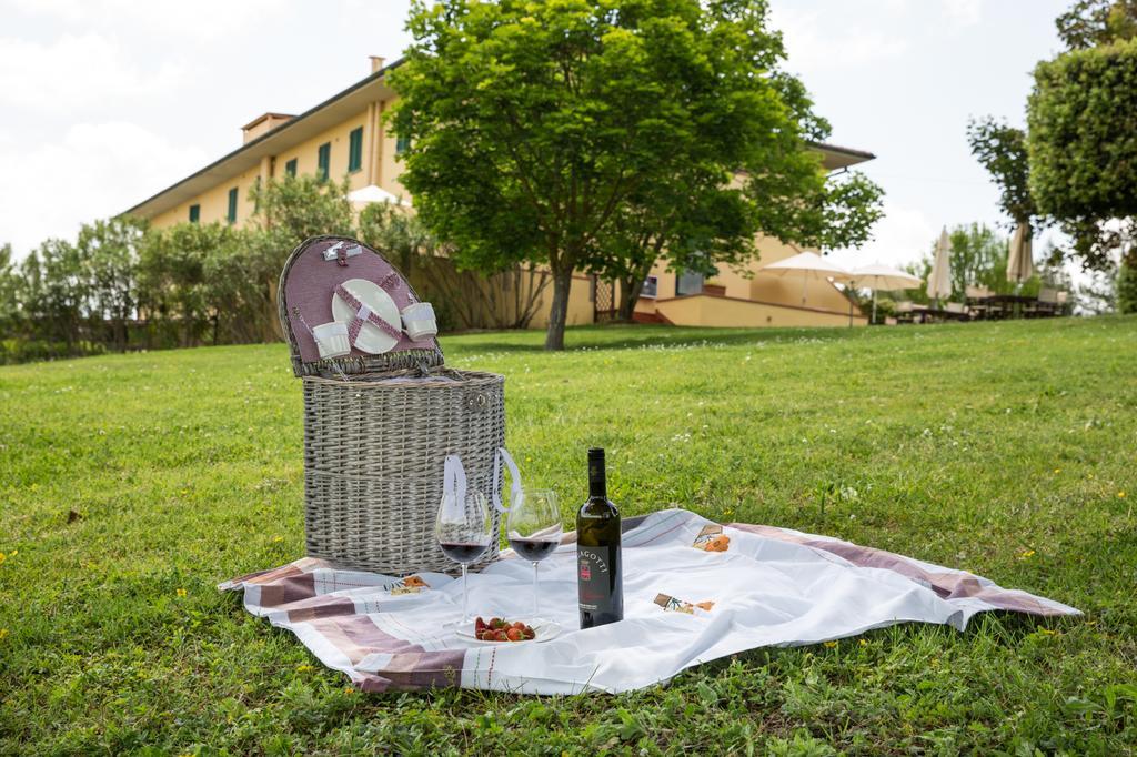 Agriturismo Colleverde Selvatelle ภายนอก รูปภาพ