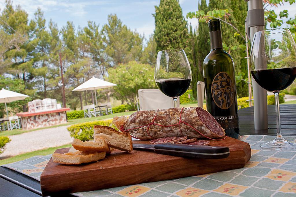 Agriturismo Colleverde Selvatelle ภายนอก รูปภาพ