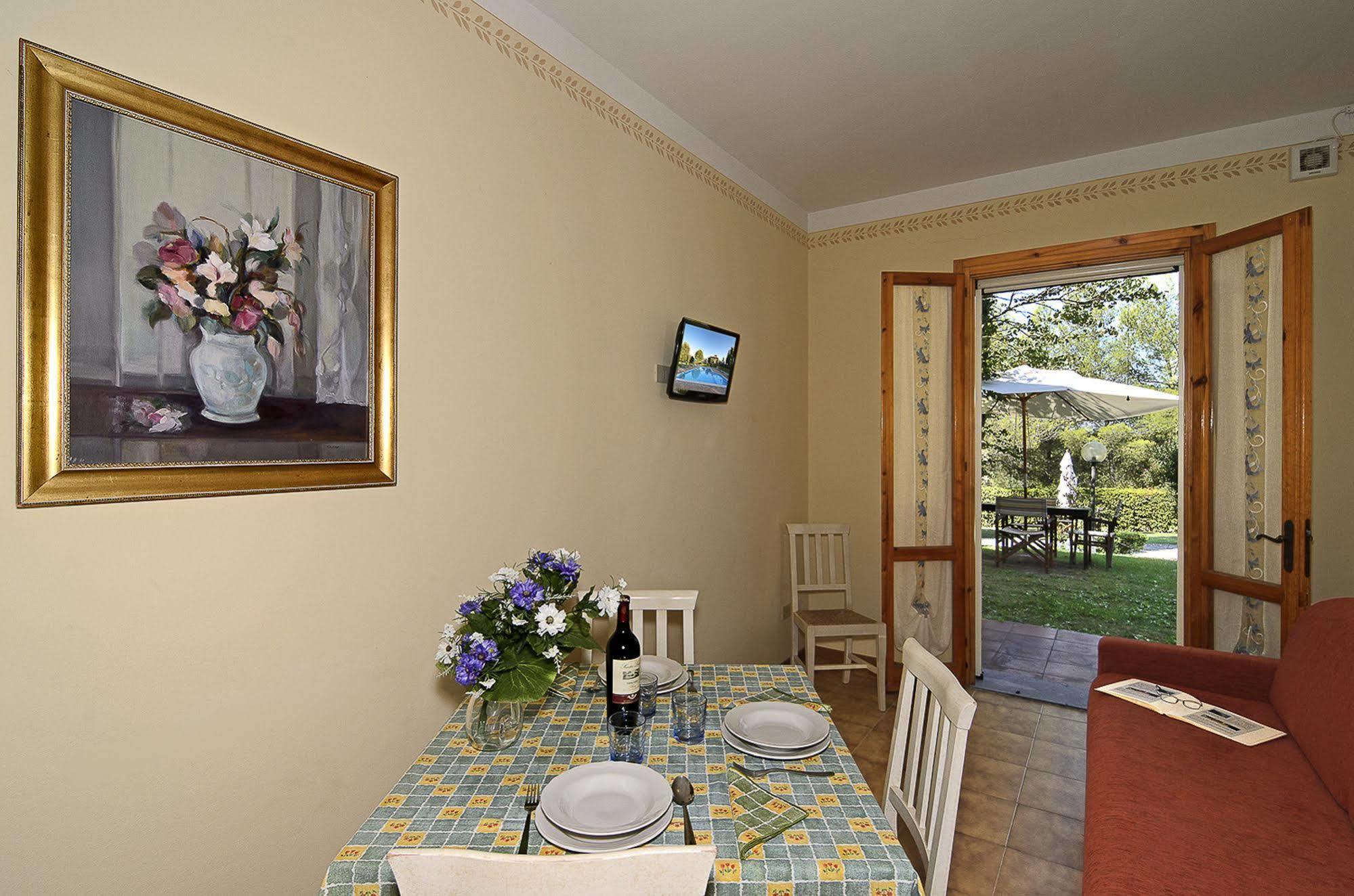 Agriturismo Colleverde Selvatelle ภายนอก รูปภาพ