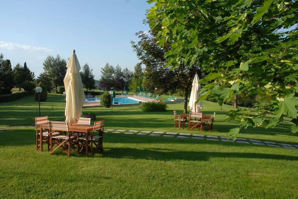 Agriturismo Colleverde Selvatelle ภายนอก รูปภาพ